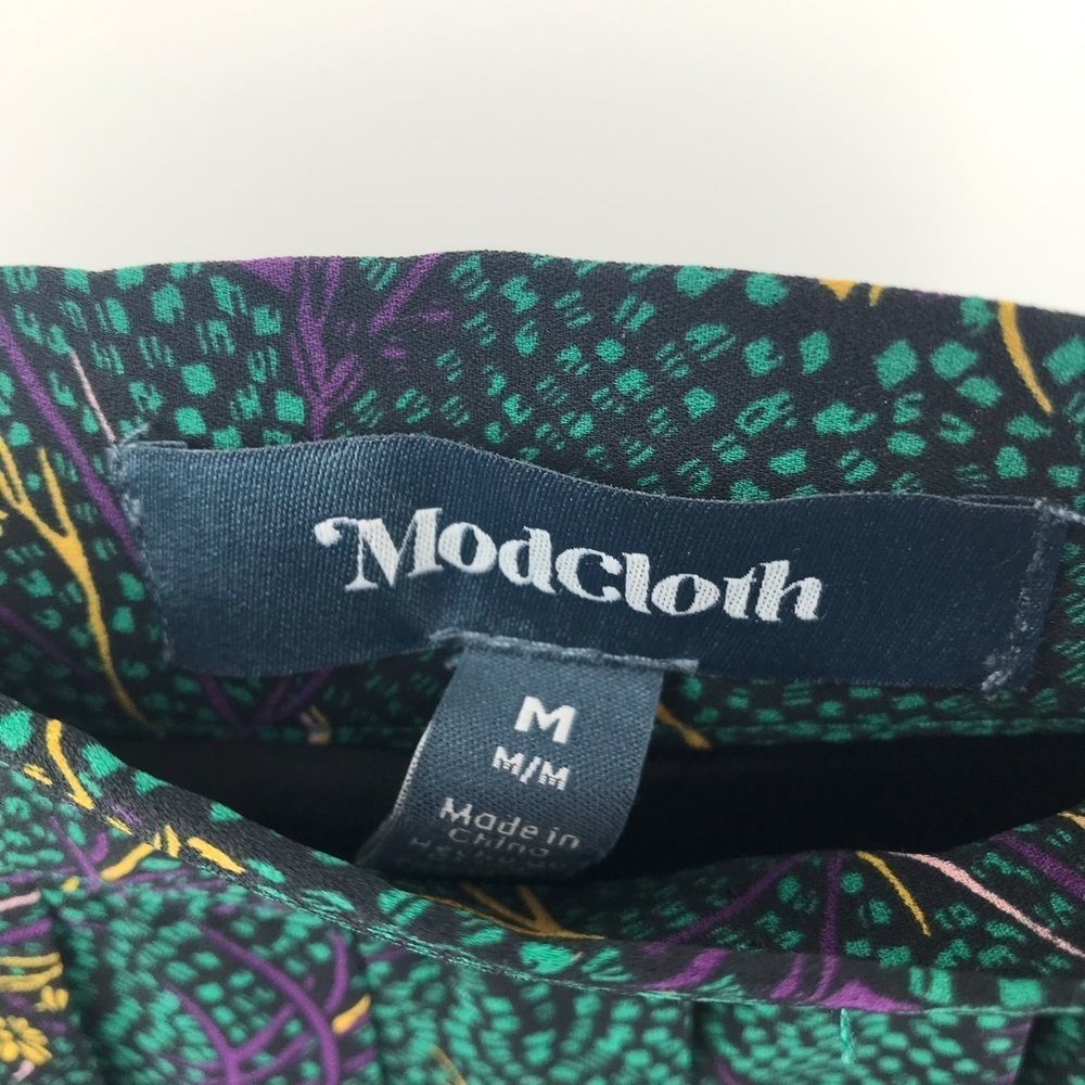 ModCloth Green “Onward to Afresh” Floral Print Pleated Skirt - Picture 8 of 10